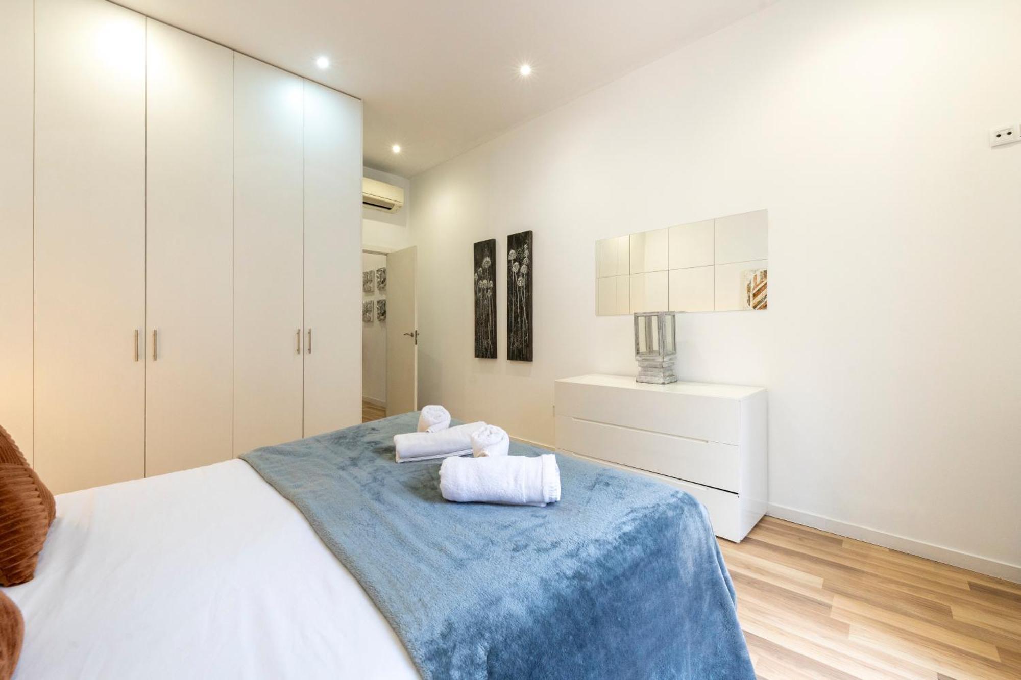 For You Rentals New Design Apartment Temporal Puerta Del Sol Pre10A Мадрид Экстерьер фото